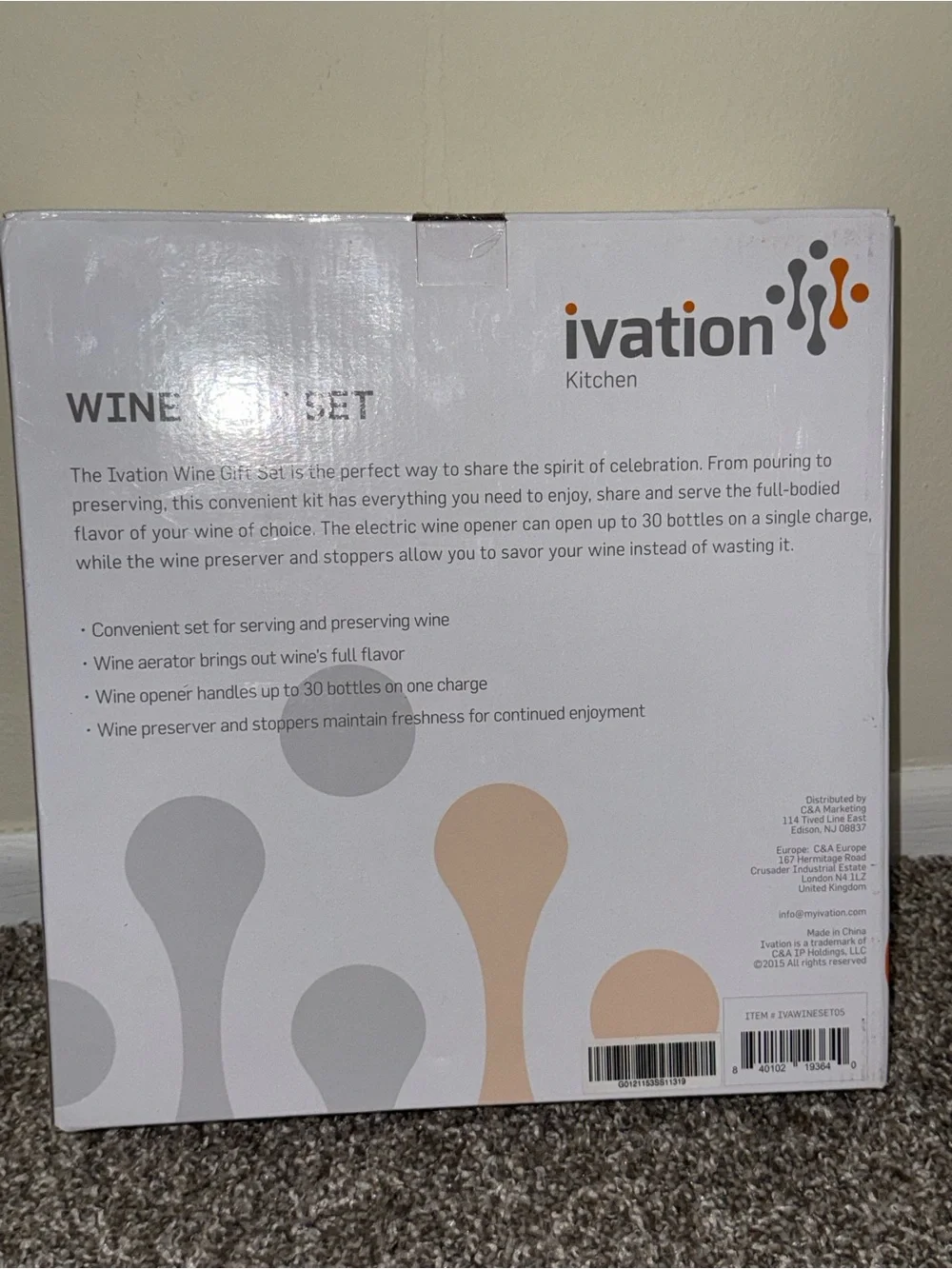 Wine gift set in box